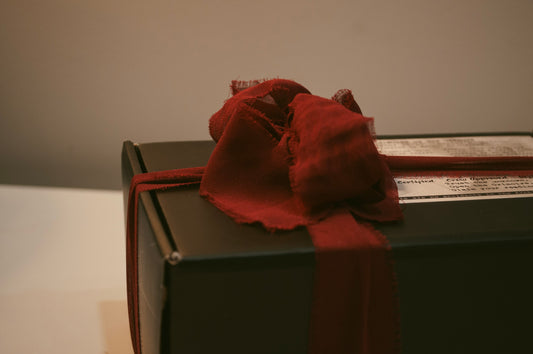 Mini-Grimoire of the Unknown | Pocket mystery deck by Maison du Corbeau