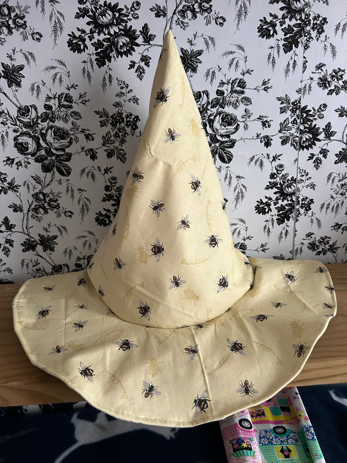 🧵 The Witch's Hat — Maison Exclusive x Stitchling Hollow 🧵