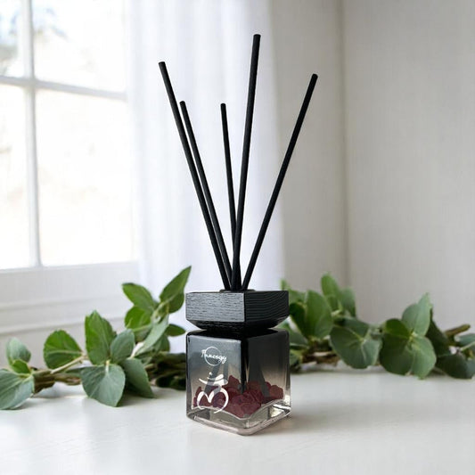 Root Chakra Crystal-Enhanced Reed Oil Diffuser, Cool Eucalyptus Mint, 100ml